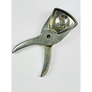Vintage Irvin Ware Hand Held Citrus Juicer Lemon Squeezer Metal - Made‎ in USA